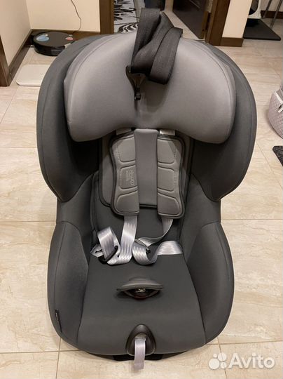 Автокресло Britax Romer trifix 2 i size
