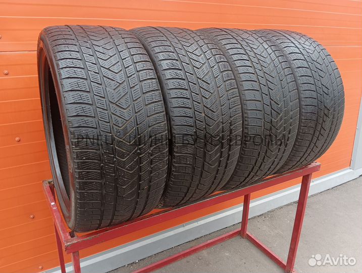 Pirelli Scorpion Winter 295/35 R21 107V