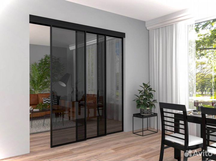 Стеклянная перегородка