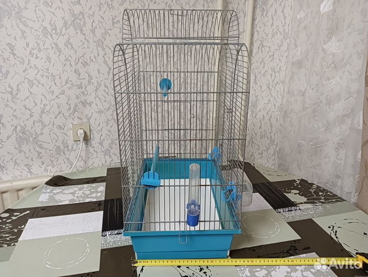 Большая клетка для птиц