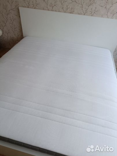 Кровать IKEA Мальм 180