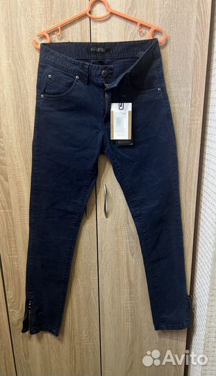 Джинсы женские