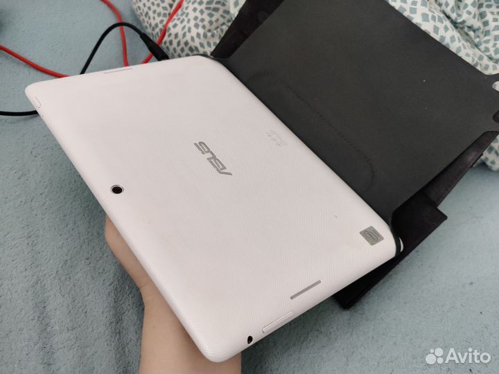 Планшет Asus me302c