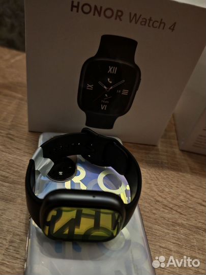 Смарт часы honor watch 4