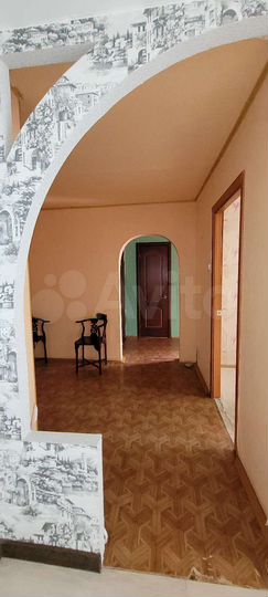 2-к. квартира, 59 м², 1/9 эт.