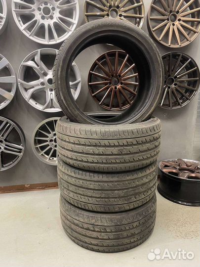 Toyo Proxes T1 Sport SUV 275/40 R22
