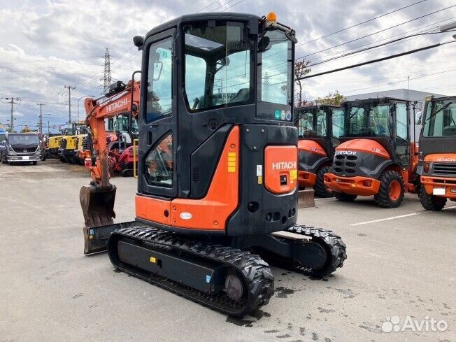 Мини-экскаватор Hitachi ZX30UR-5B, 2016