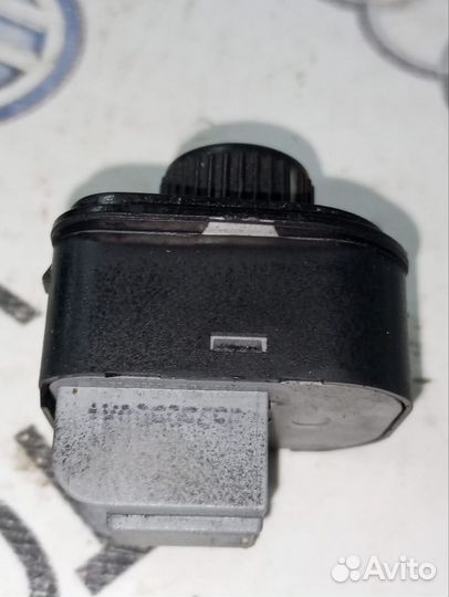 Блок регулировки зеркал Фольксваген Пассат Б6