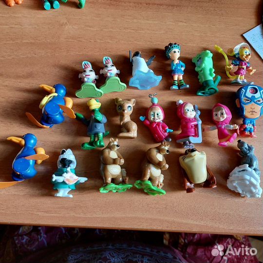 Игрушки из киндеров