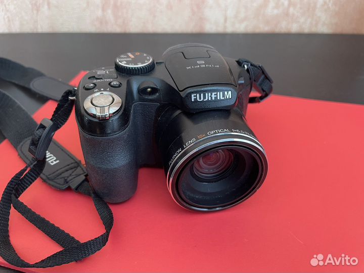 Фотоаппарат Fuji FinePix S1600