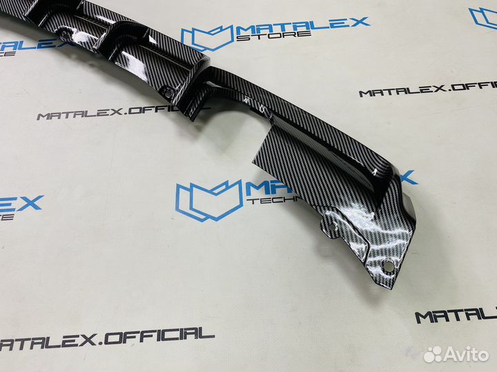 Диффузор заднего бампера BMW F30, под карбон, 1*1