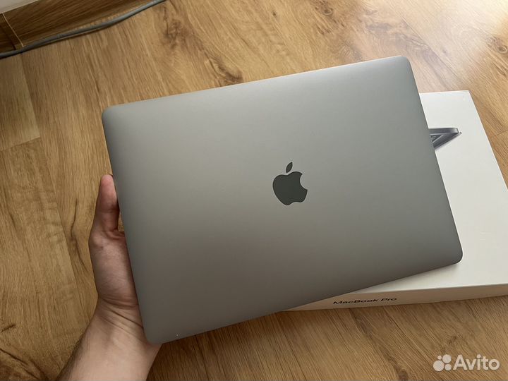 Apple MacBook Pro 13