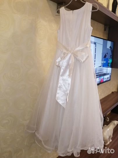 Платье нарядное для девочки