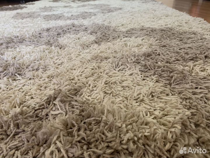 Ковер с длинным ворсом