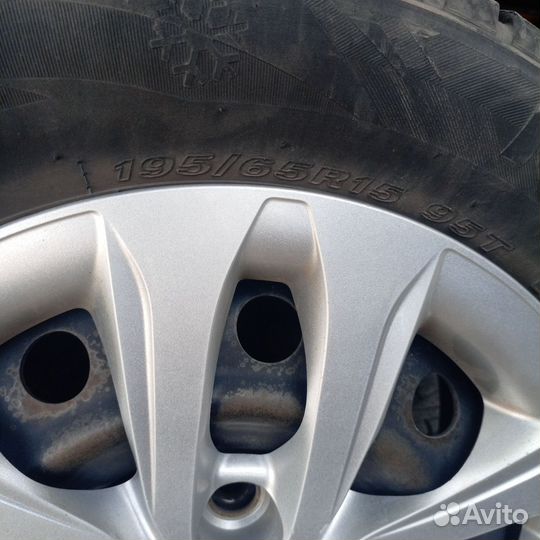 Roadstone Winguard 195/65 R15 19Q