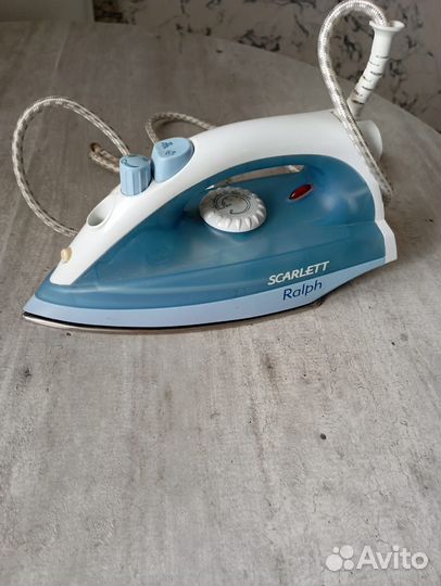 Утюг Scarlett