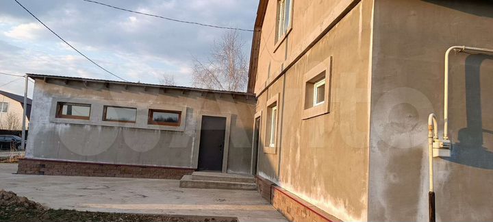 Дом 219 м² на участке 10 сот.