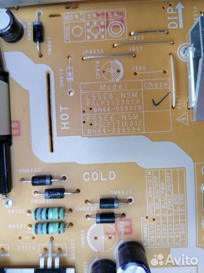 Телевизор на запчасти samsung UE49NU7100