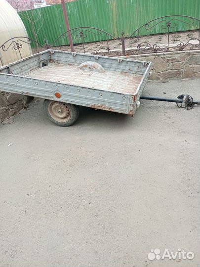 Автомобильный прицеп