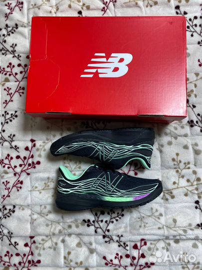 Оригинальные кроссовки New Balance 860v12 новые