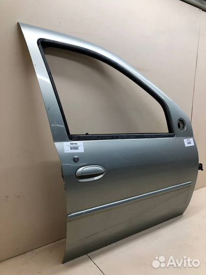 Дверь передняя правая Renault Logan
