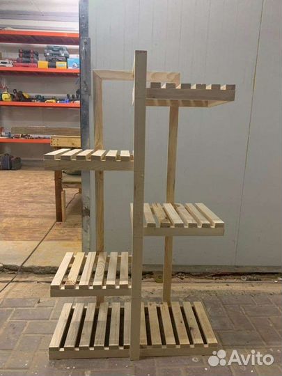 Стеллаж для цветов напольный или на подоконник