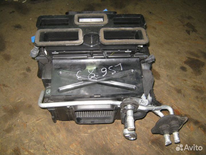 Корпус отопителя Audi A6 C6