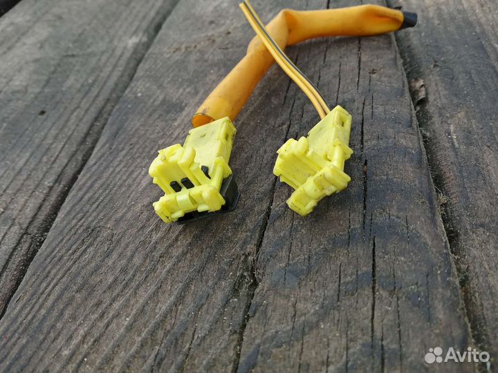 Фишка проводки Тойота Лексус Toyota Lexus 12253