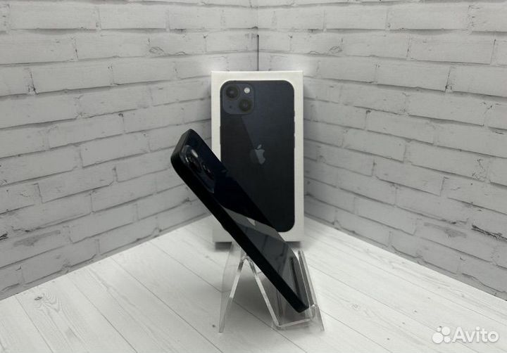 iPhone 13, 256 ГБ