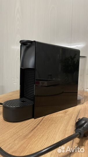 Кофемашина Nespresso Essenza mini