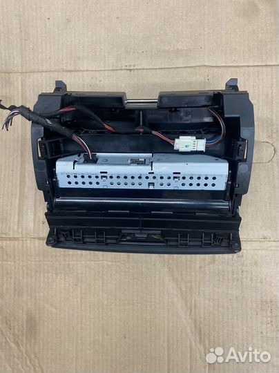 Дисплей информационный Мерседес C180 W204