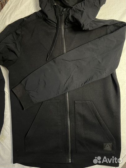 Ветровка мужская s,m