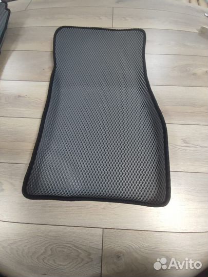 Полики EVA Subaru Legacy IV с бортом Ева