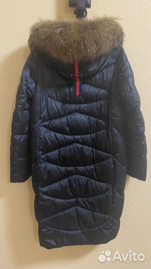 Пуховик женский размер 42 44