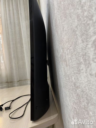 Телевизор SMART tv 43 бу