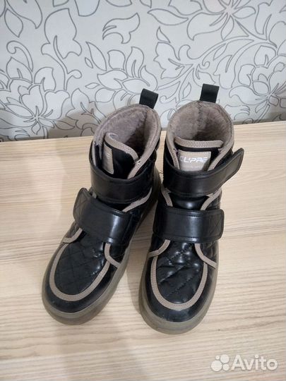 Ботинки зимние для девочки 39