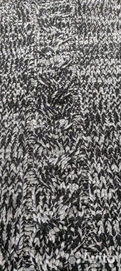 Объемный свитер женский