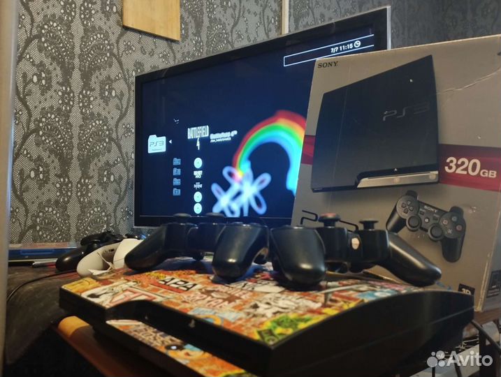 PlayStation 3 Slim прошитая+2 геймпада+ коробка