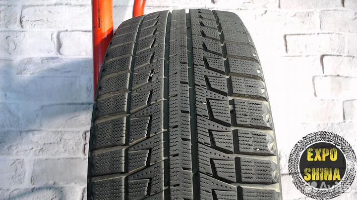 Bridgestone Blizzak Revo2 215/45 R17 87Q