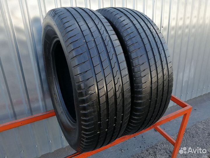 Firestone Roadhawk 215/65 R16 98H