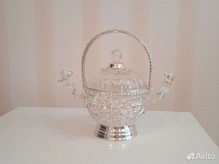 Ваза конфетница