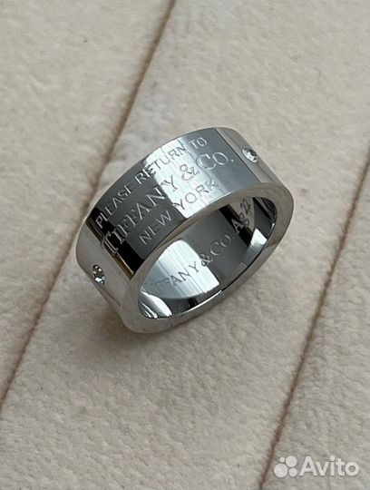 Широкое кольцо Tiffany цирконы
