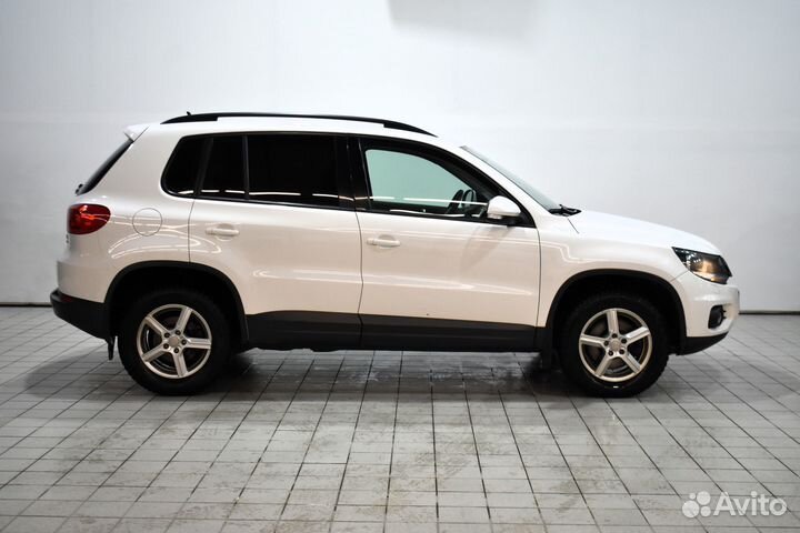 Volkswagen Tiguan 2.0 AT, 2012, 204 501 км