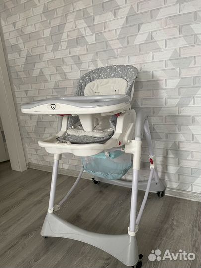 Стульчик для кормления babyton