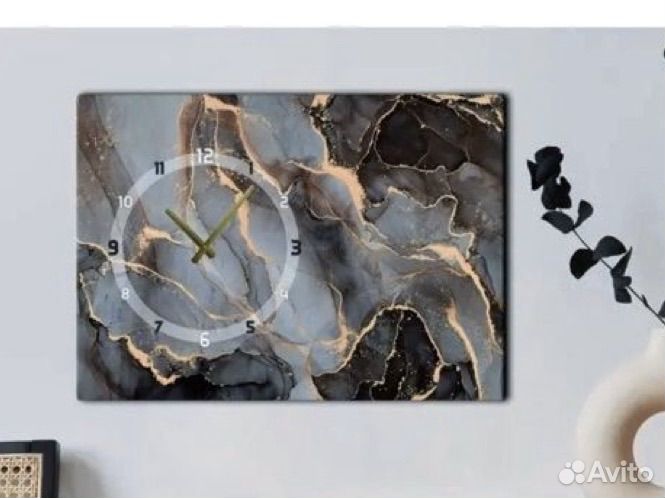 Картина часы