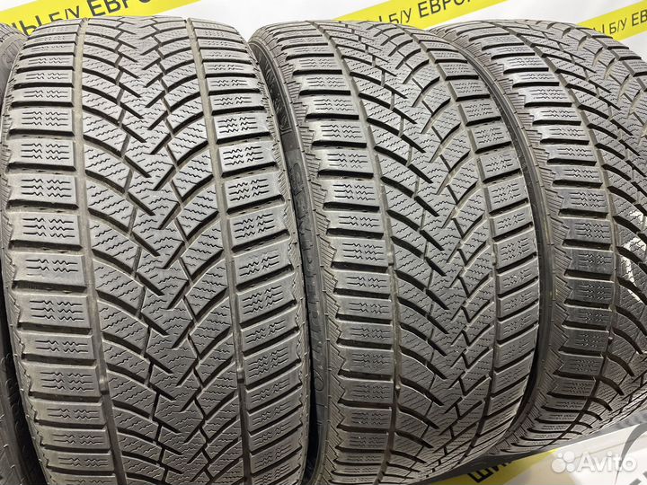 Semperit Speed Grip 3 225/40 R18 100R