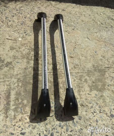 Автомобильный багажник на крышу