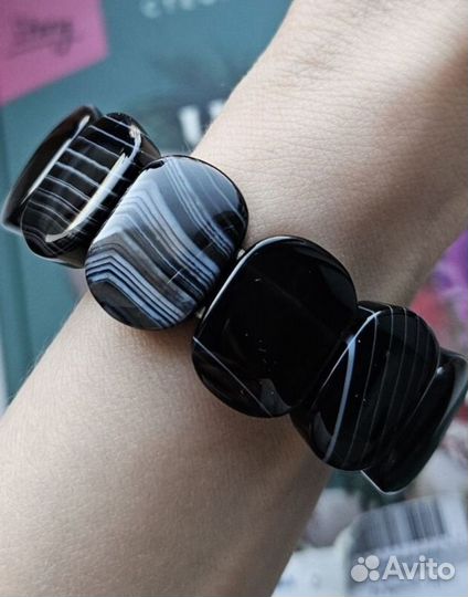 Браслет из агата новый