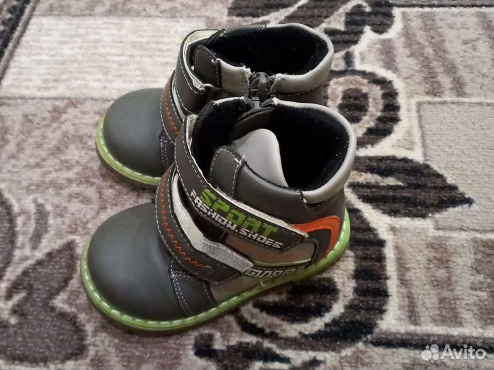 Ботинки детские 21 размер