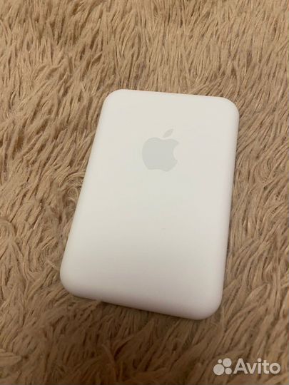 Magsafe battery pack